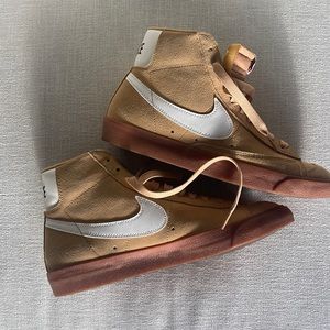 Nike womens shoes
